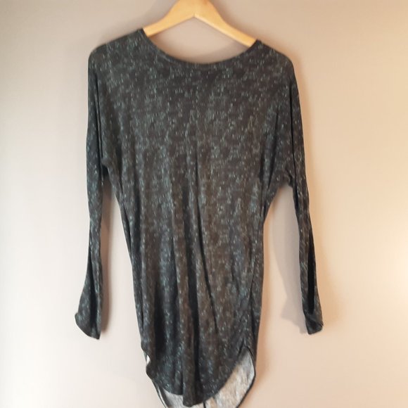🌞 Aritizia Wilfred 2 x La Riviere Open Back Tops Grey and Black Size XS - Picture 8 of 16